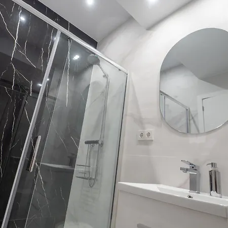 Bhost - Conde Appartement *